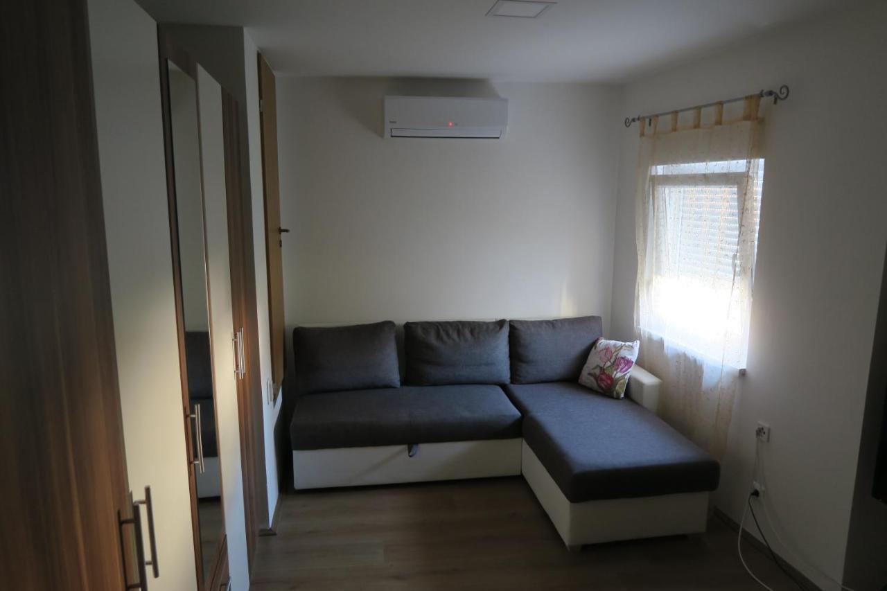 Holiday Home Ljubicic باشْكا المظهر الخارجي الصورة