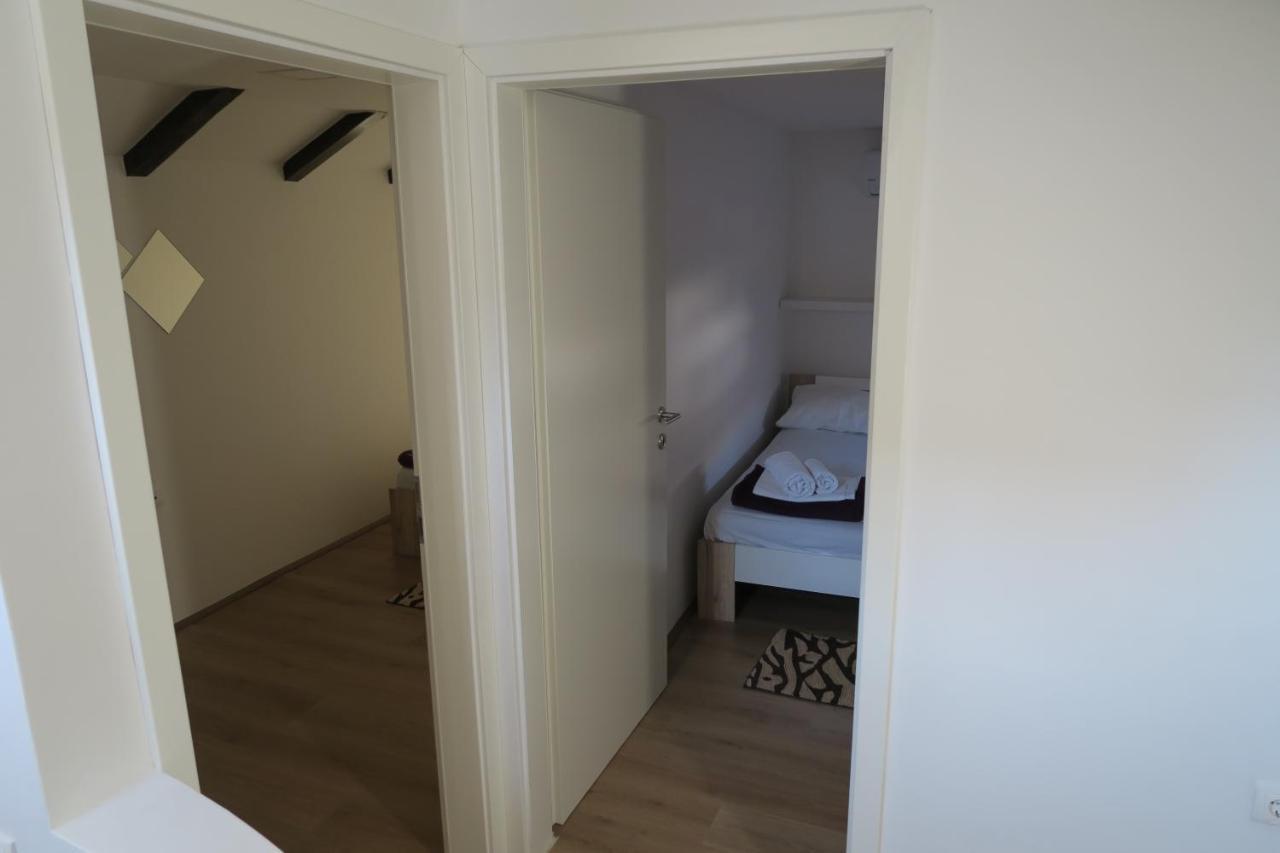 Holiday Home Ljubicic باشْكا المظهر الخارجي الصورة