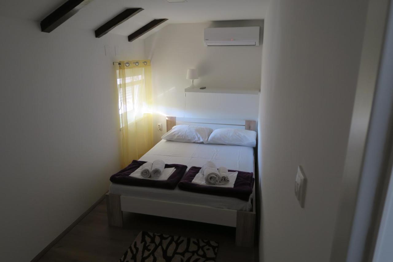 Holiday Home Ljubicic باشْكا المظهر الخارجي الصورة